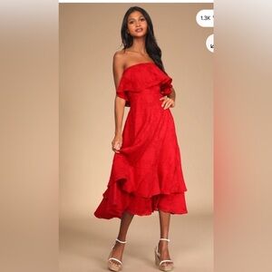 Women’s Lulus red strapless tiered ruffle midi dress